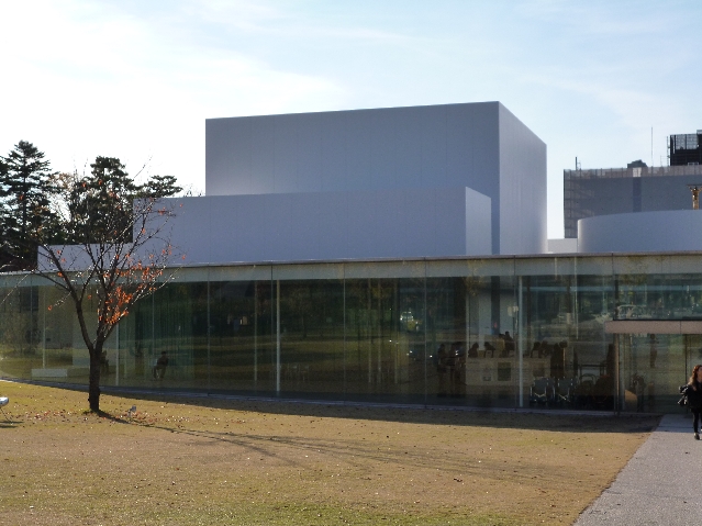 金沢２１世紀美術館（３）